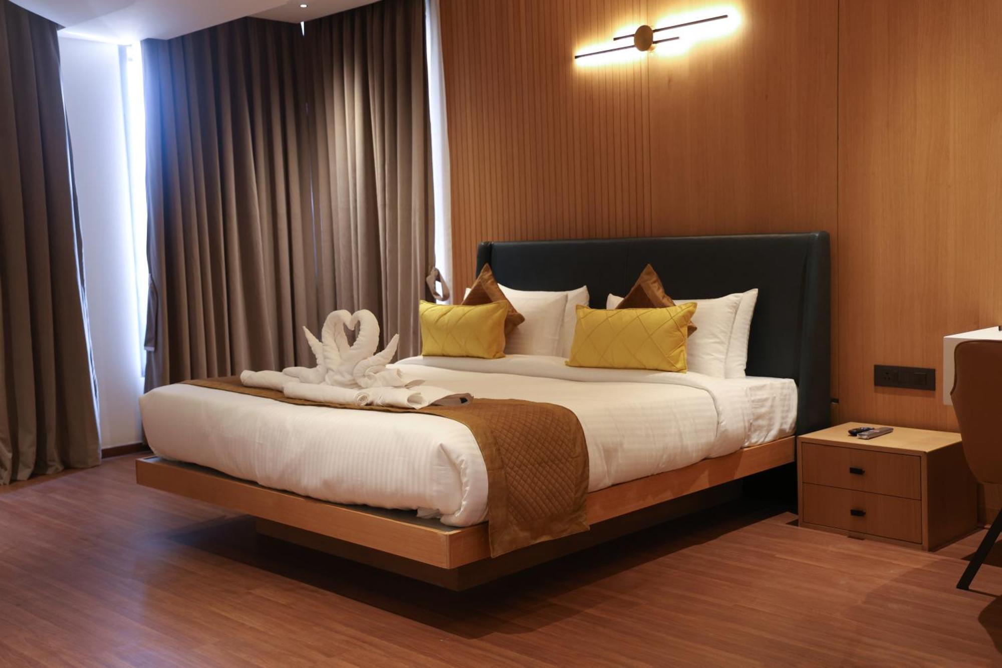 Raga - A Boutique Hotel Belgaum Exterior foto